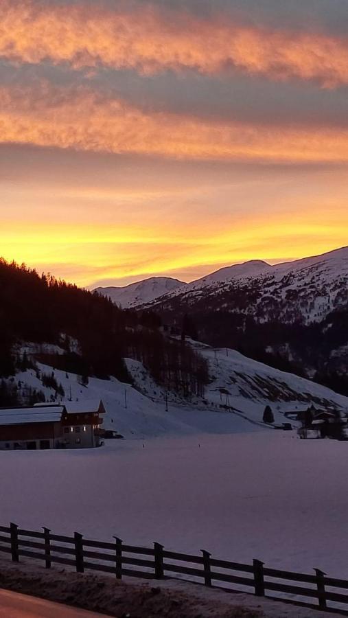Mycozykoma Schmirn Bagian luar foto